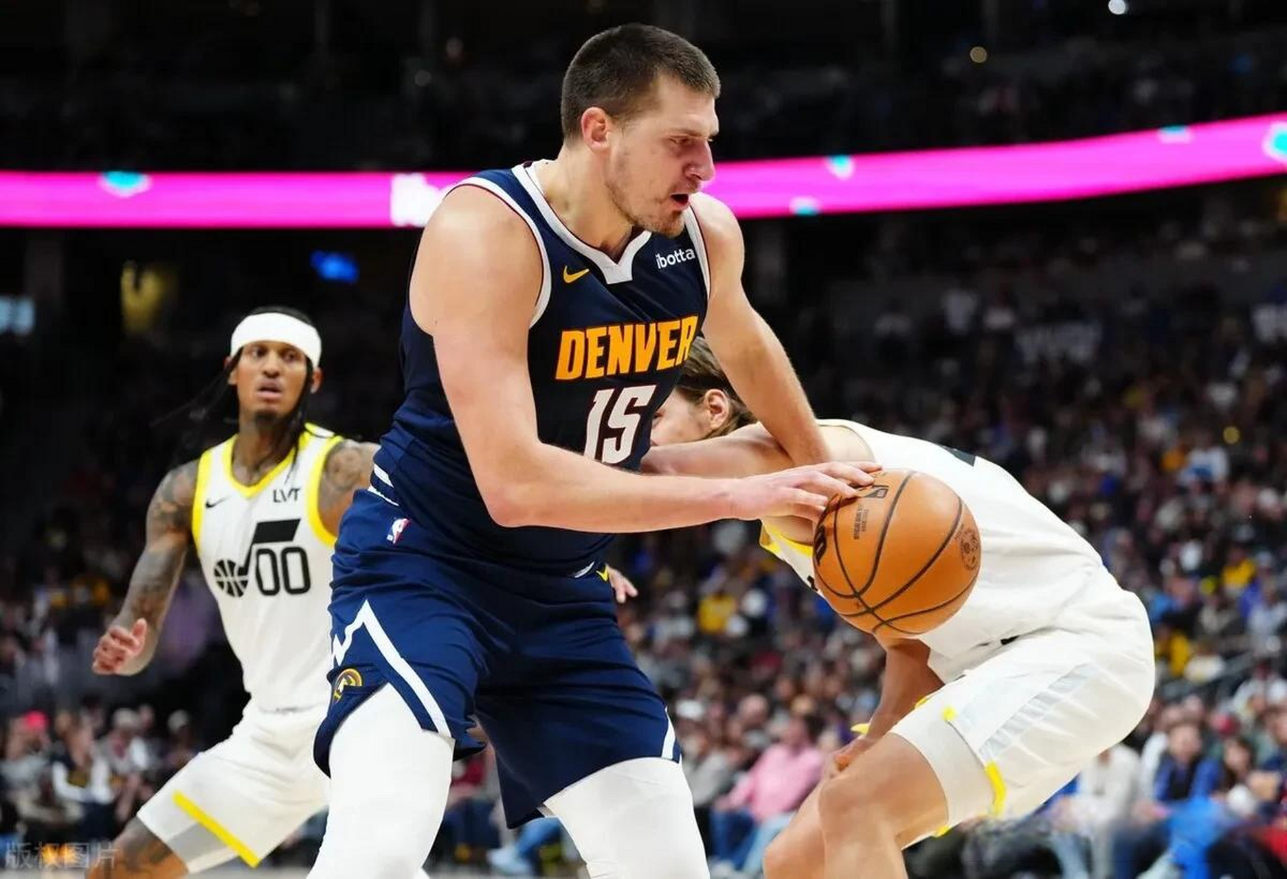 费德勒与60激战掘金分钟集结日上海海港备战葡超，网友：窗口期广厦男篮备战NBA常规赛的简单介绍